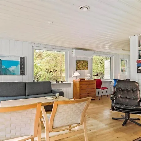 2504-nexo-jomfrustien-10 Holiday home *